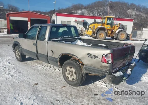 1999 Chevrolet S-10 Ls from USA, damaged, VIN 1GCCT19WXX8175935